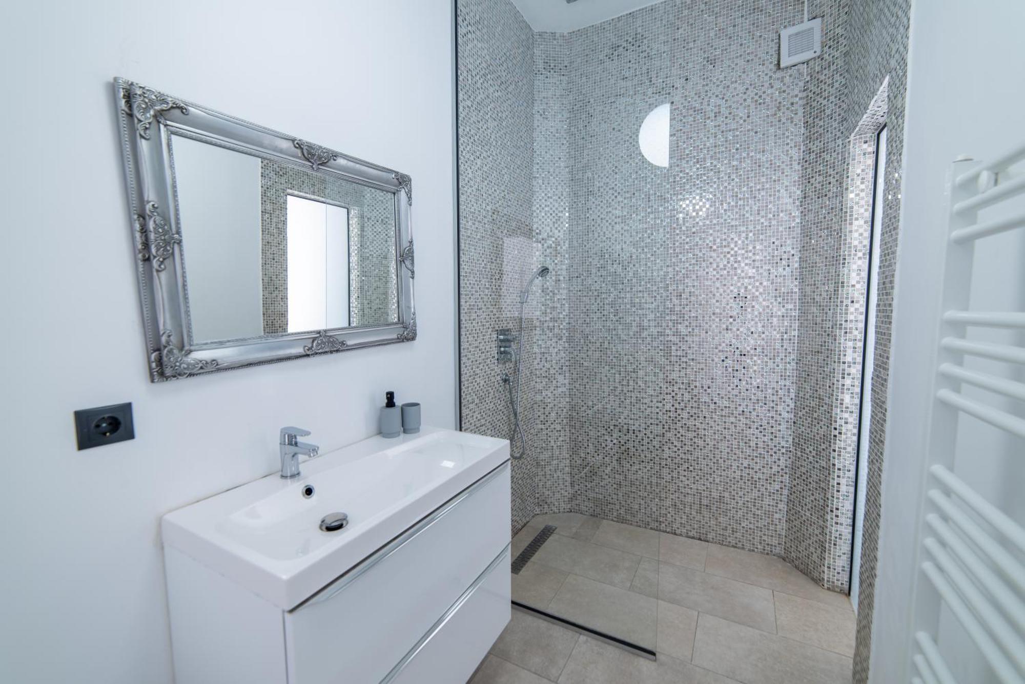 Zero Hotel Kolozsvár Kültér fotó